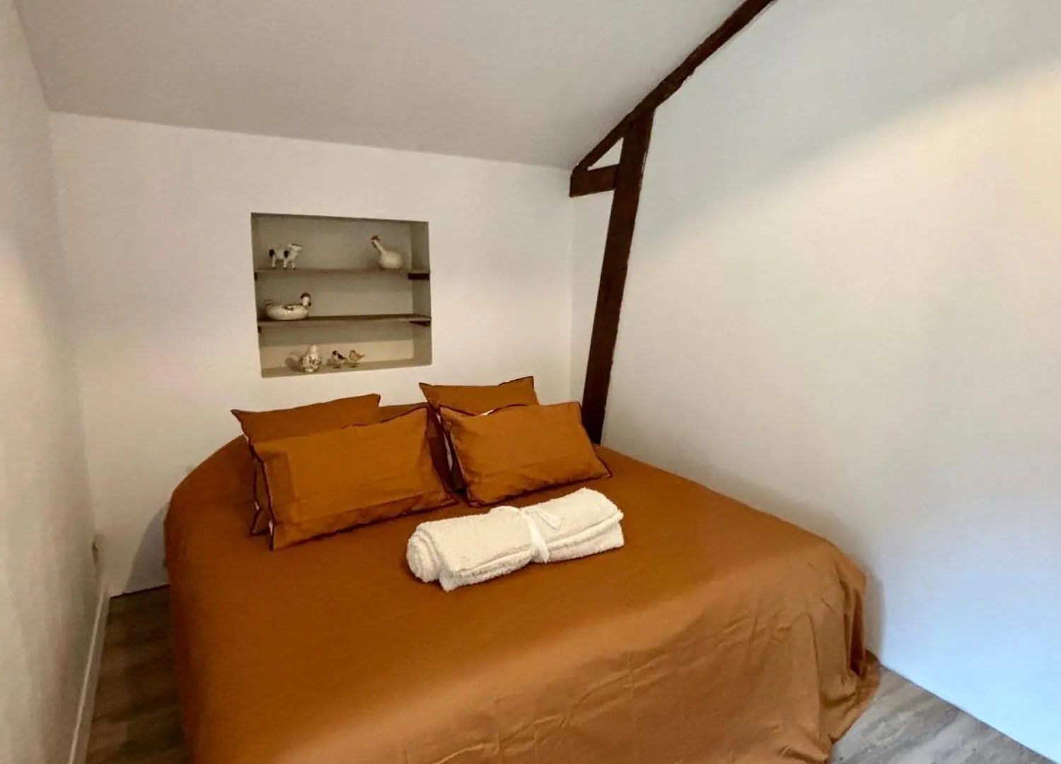 Gite La Grange Du Domaine Des Aguiles Nistos フランス