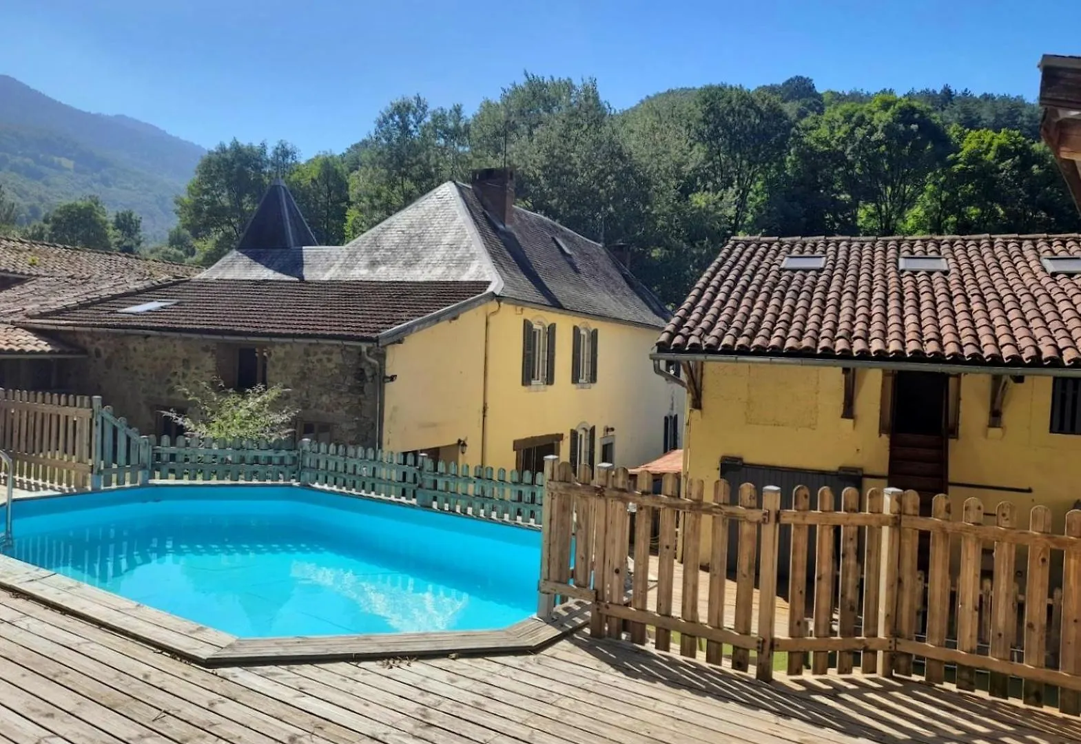 Gite La Grange Du Domaine Des Aguiles Nistos