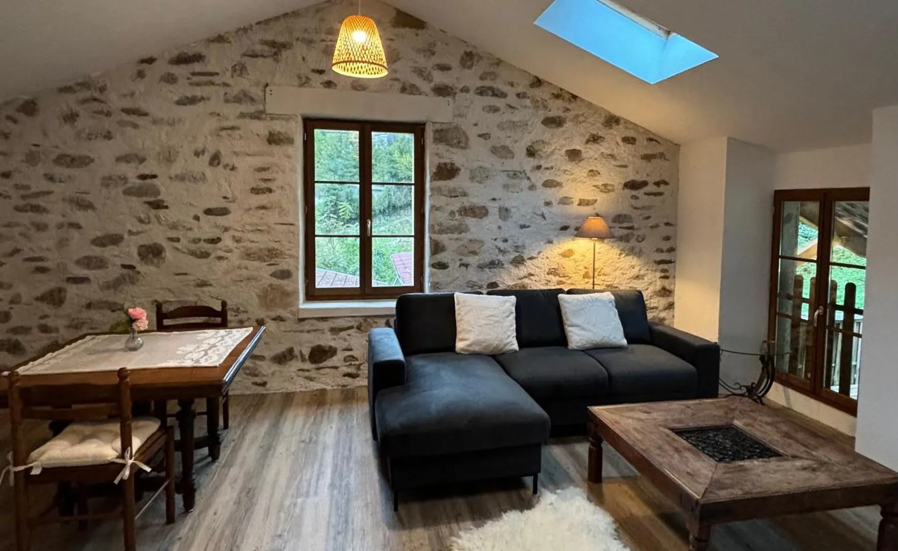 Gite La Grange Du Domaine Des Aguiles Nistos 0*,  フランス